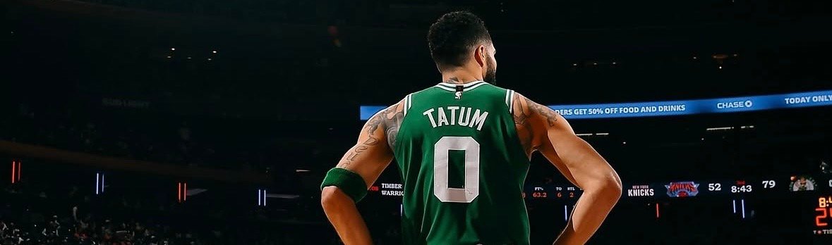 Tatum se siente mejor tras su operación y asume liderazgo