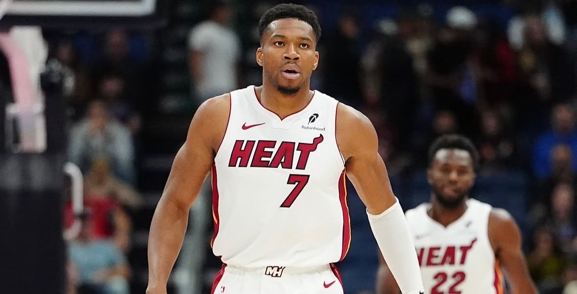 Giannis Antetokounmpo debuta con Miami Heat en pretemporada