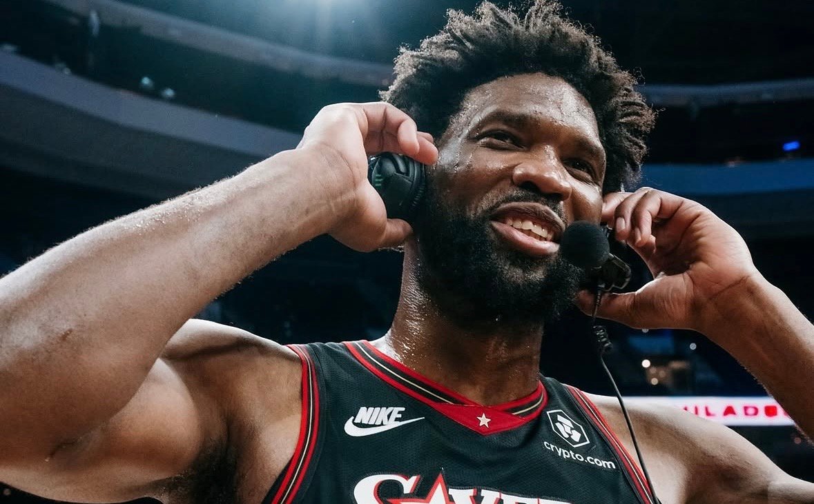 Embiid destaca en el primer scrimmage de los Sixers