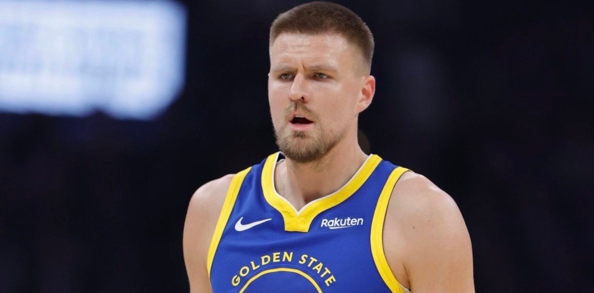 Los Warriors siguen sin fecha de regreso para Porzingis