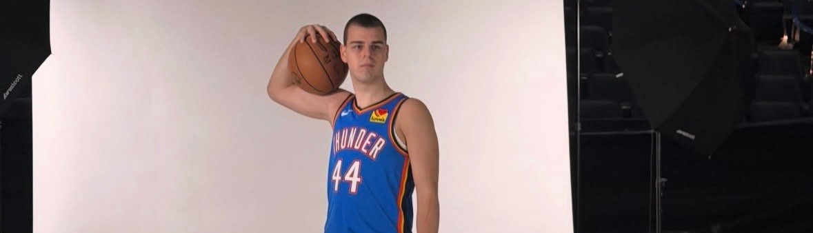 Contrato Exhibit 10 en la NBA: qué es y cómo funciona